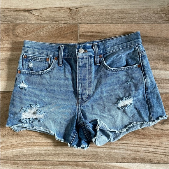 Madewell Pants - Madewell relaxed fit denim short 26